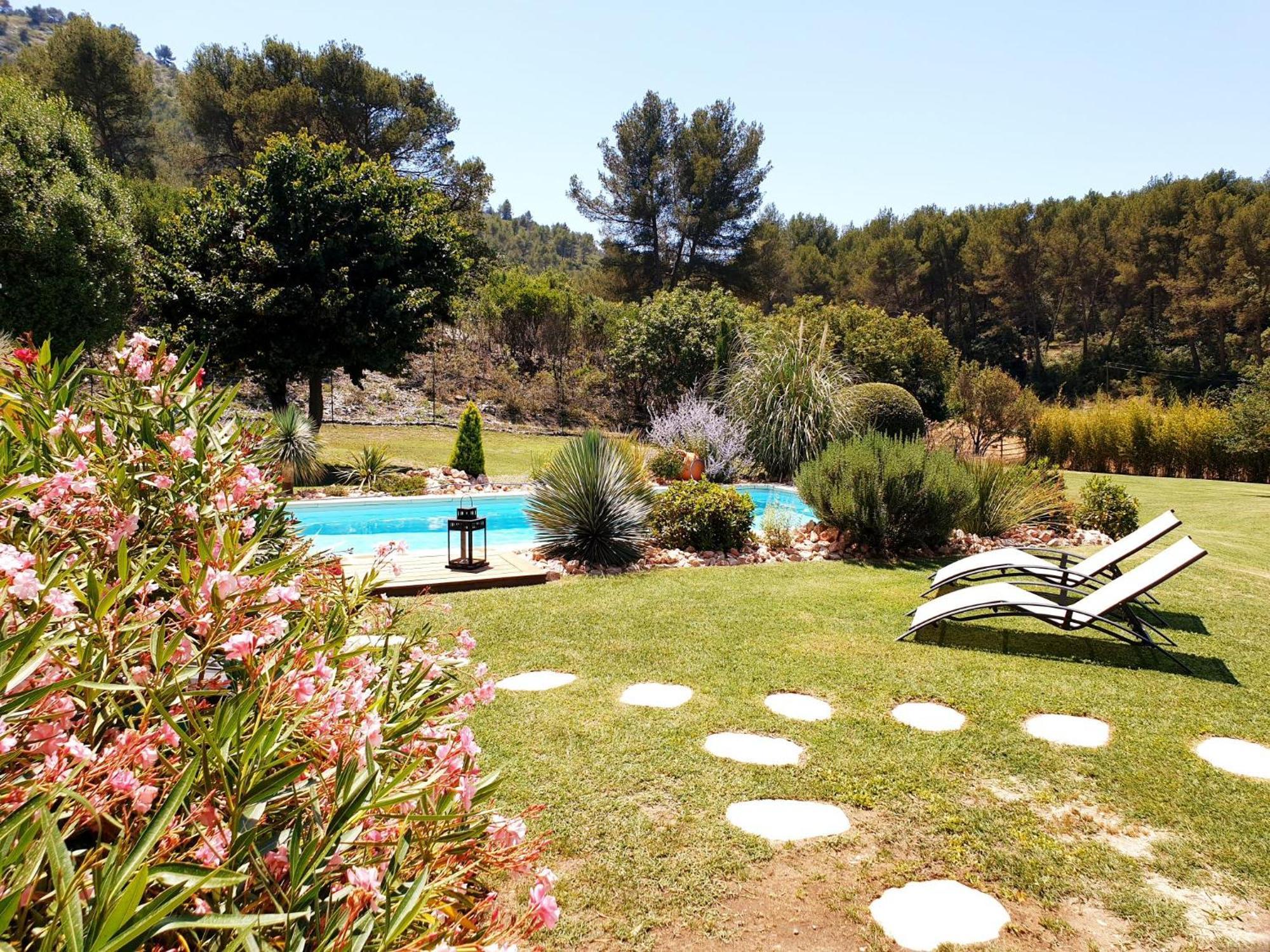 Les Prairies De Fenestrelle Spa & Piscine Au Calme Villa Aubagne Exterior photo